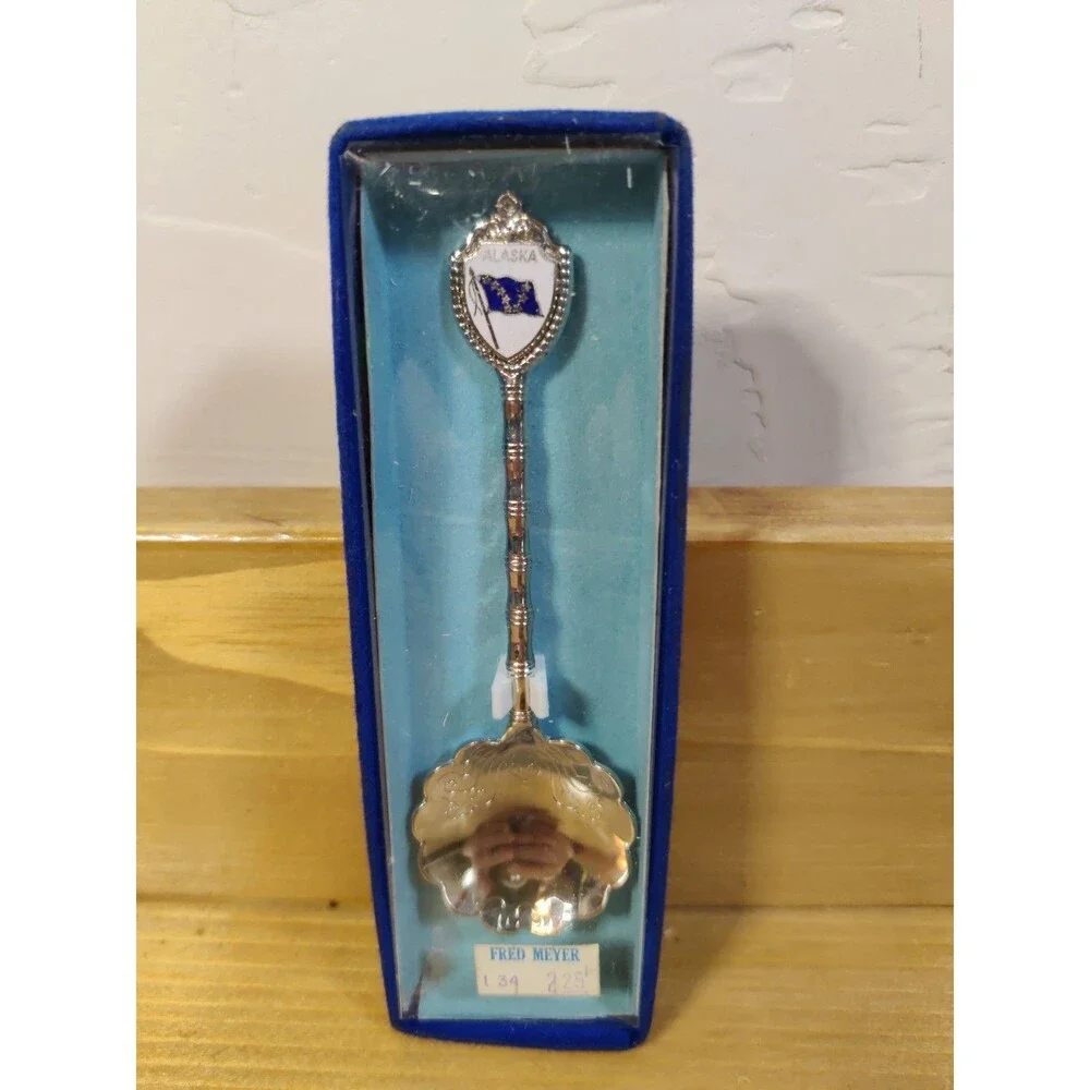 Alaska Souvenir Flag Spoon 4 1/4” Collectible Silverware W Box & Original Price